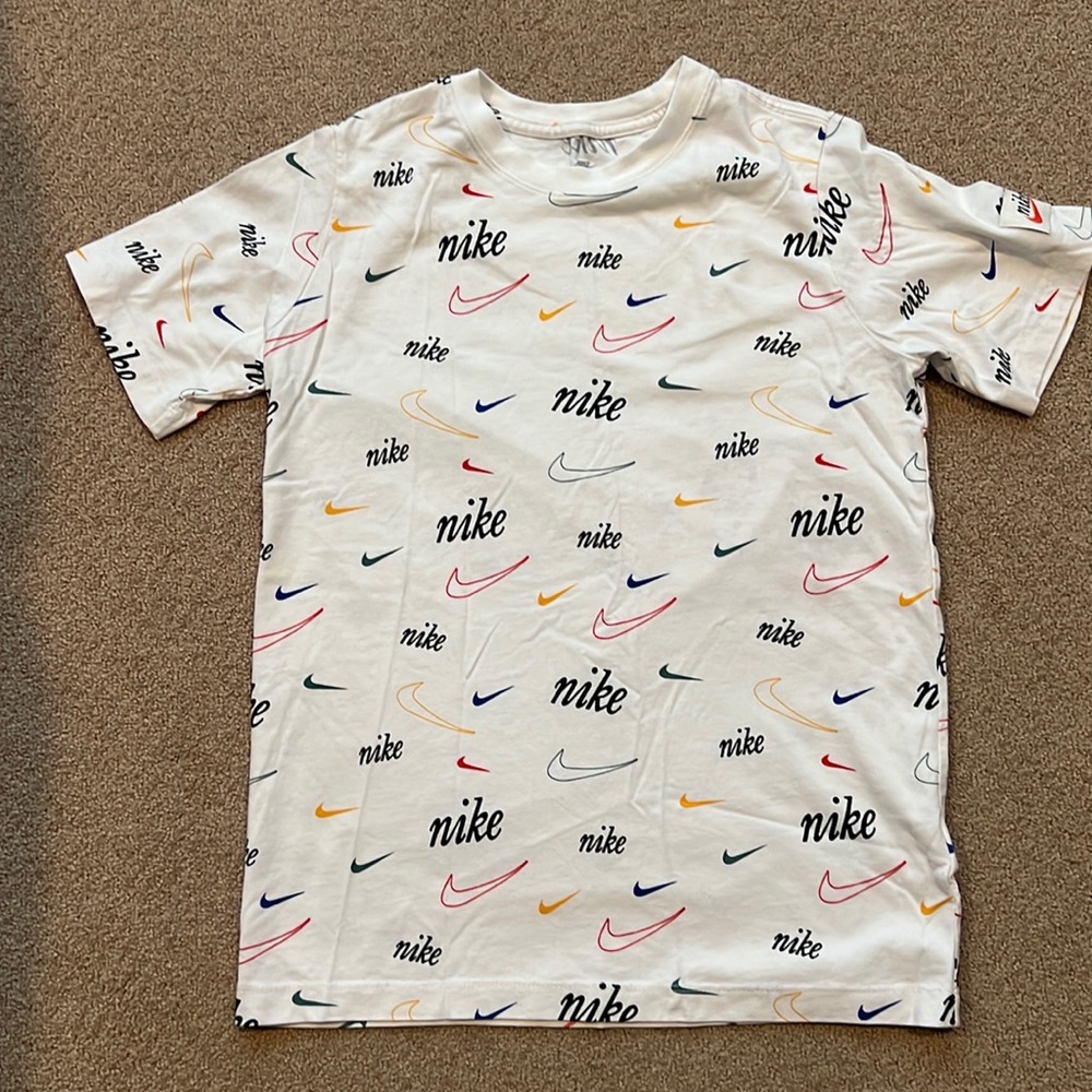 Nike Swoosh All Over T-shirt.  Size Youth XL.  New without tags